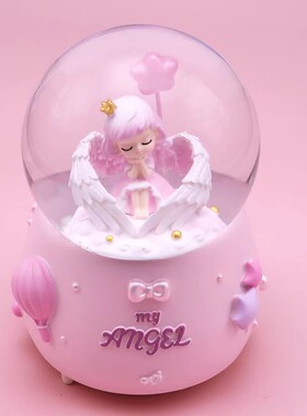 彩灯飘雪花祈祷女孩水晶球音乐盒