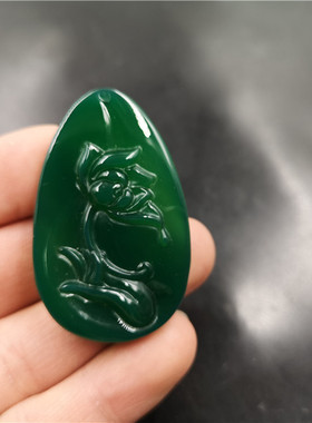 玉器天然绿色玛瑙挂件吊坠特价