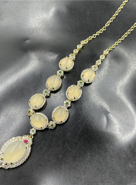 四海亮金镶嵌绿玉髓项链玛瑙锁骨