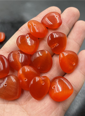 玉器红色猫眼石心形挂件吊坠特价