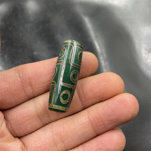 绿色虎牙天珠玛瑙米珠筒珠4厘米九眼天珠老玛瑙勒子三眼筒珠_虎窝淘
