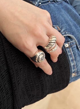 Sophiebuhai极简牛角包戒指