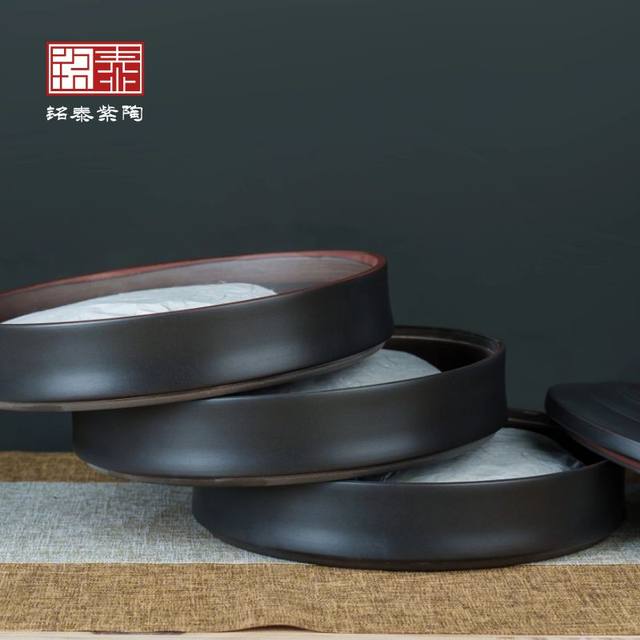 Jianshui purple pottery multi-layer moisture-proof and anti-flavored cake box tea pot