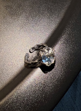 高级感纯银戒指钻感闪大透明锆石复古戒指开口可调节vintage银饰