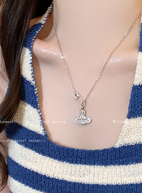 西太后土星珍珠项链叠戴女2026新款高级感毛衣链轻奢小众颈链配饰