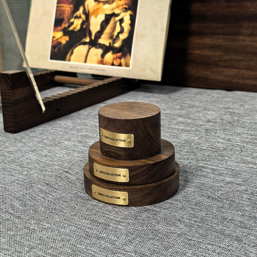 胡桃木手办模型摆件定制武将战士造型小号收藏玩具木质圆形底座 - 图1