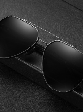 26新款高清偏光太阳镜男士驾驶偏光墨镜司机驾车专用蛤蟆镜遮阳镜