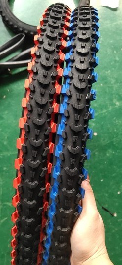 26X1.95*2.125 Tubo exterior de color para bicicleta, tubo interior de 26 pulgadas, borde de color para bicicleta de montaña, neumático rojo y azul