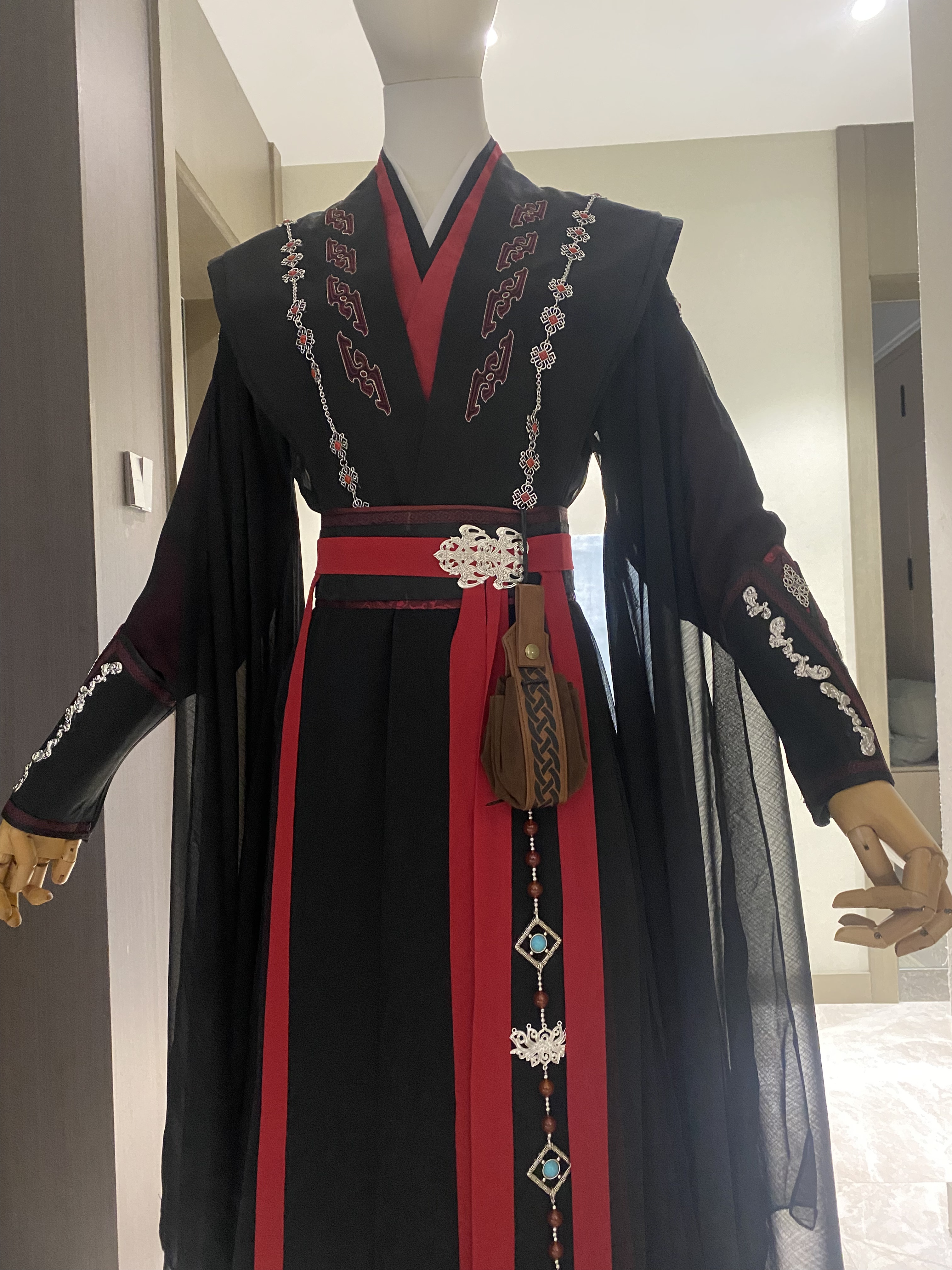 赴山海萧秋水黑红配色影视剧古装少侠黑色男款女款通用汉服,淘宝优惠券,粉丝福利购,淘宝优惠卷