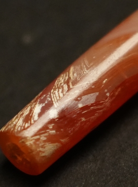 乌尔管珠奶皮沁色带佛眼满朱砂4000多年红玉髓玛瑙非蚀花天珠药师