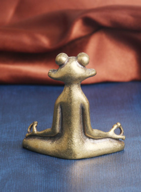 复古典藏国风艺术黄铜摆件古法手工匠作坐禅青蛙桌面禅意香插炉托