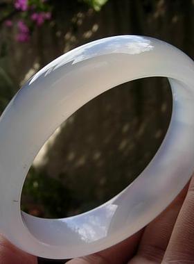 巴西玛瑙白玉髓纯天然原色手镯