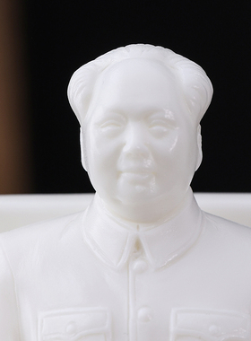 白色陶瓷伟人主席像装饰摆件