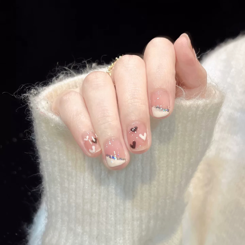 法式短款穿戴甲高级感2026年新款成品美甲片爱心假指甲贴片,淘宝优惠券,粉丝福利购,淘宝优惠卷