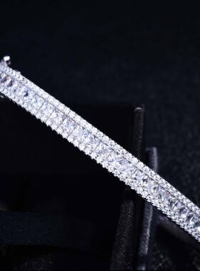 日韩风饰品微镶锆石重工高档手镯