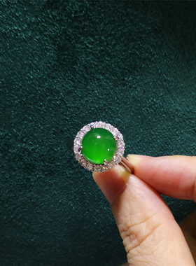 法式宫廷复古气质开口戒指绿玉髓微镶锆石椭圆蛋面排戒女花形冰透