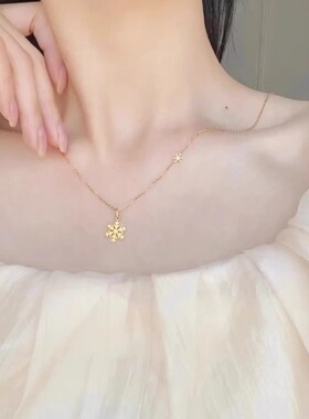 光面雪花项链女款钛钢18K金吊坠简约锁骨链不掉色闺蜜圣诞礼物潮