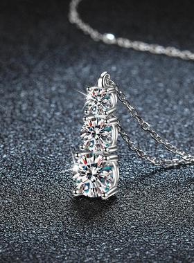 s925纯银吊坠莫桑钻项链女 三生石简约时尚1.5克拉莫桑石项链女