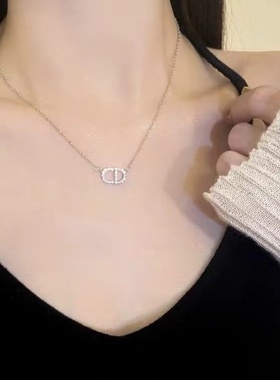 字母CD项链女百搭高级感简约轻奢