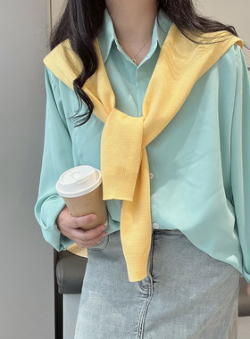 春秋奶黄针织披肩女2025网红夏空调保暖ins围巾斗篷衬衫坎肩上衣