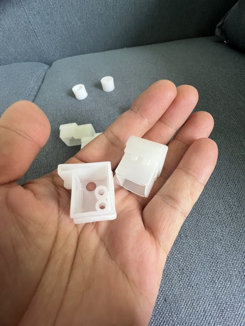 Printed aluminum frame positioning plastic rubber plug head