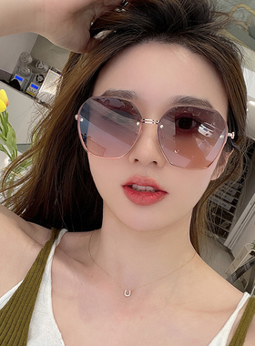 太阳眼镜女潮2022年新款墨镜高级感ins时尚防紫外线大脸显瘦夏季