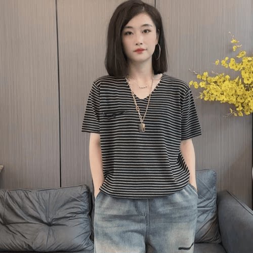 加肥加大码女装慵懒风条纹短袖t恤女夏季欧货宽松显瘦休闲上衣潮 - 图0