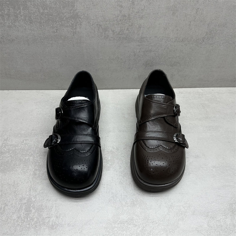 撤柜处理2026春款女鞋圆头平底舒适百搭英伦风布洛克圆头深口单鞋,淘宝优惠券,粉丝福利购,淘宝优惠卷