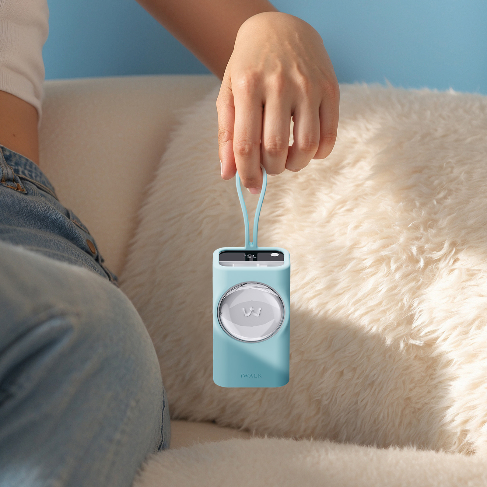 iWALK爱沃可拉拉宝伸缩线充电宝专属保护套迷你小巧便携小清新充电宝保护套移动电源 - 图3
