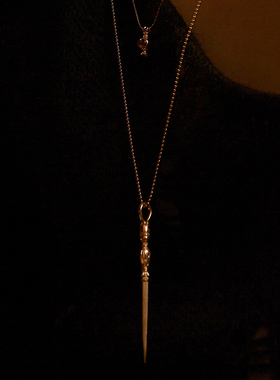 ZVT个性简约短剑项链中号新款ins设计女士项链女颈链锁骨链