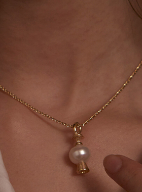 ZVT个性简约小瓶子项链ins感个性设计女士项链女颈链锁骨链