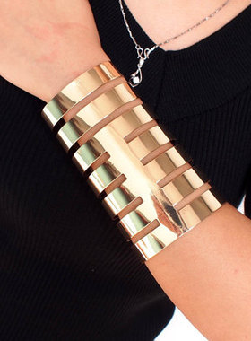 欧美风夸张夜店合金镂空饰品手环