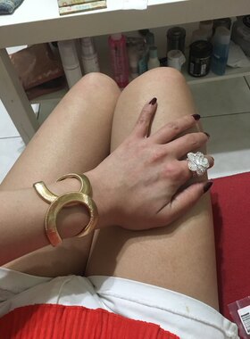 热销手镯无合金时尚女欧美经典款