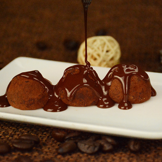 French imported Jomu truffle chocolate 70% dark chocolate