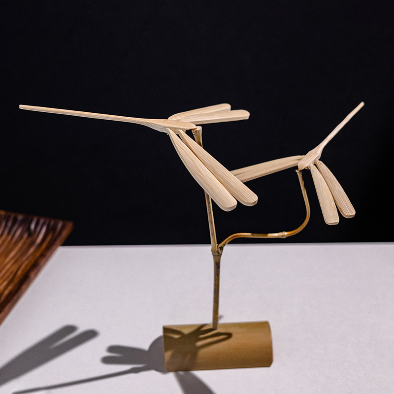 竹蜻蜓平衡摆件木质悬浮不倒翁创意平衡鸟桌面装饰品怀旧童年玩具 - 图1