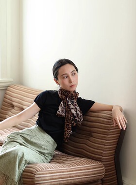 AcidPear  2024pre-fall复古气质高端豹纹围巾薄款港风披肩配饰女