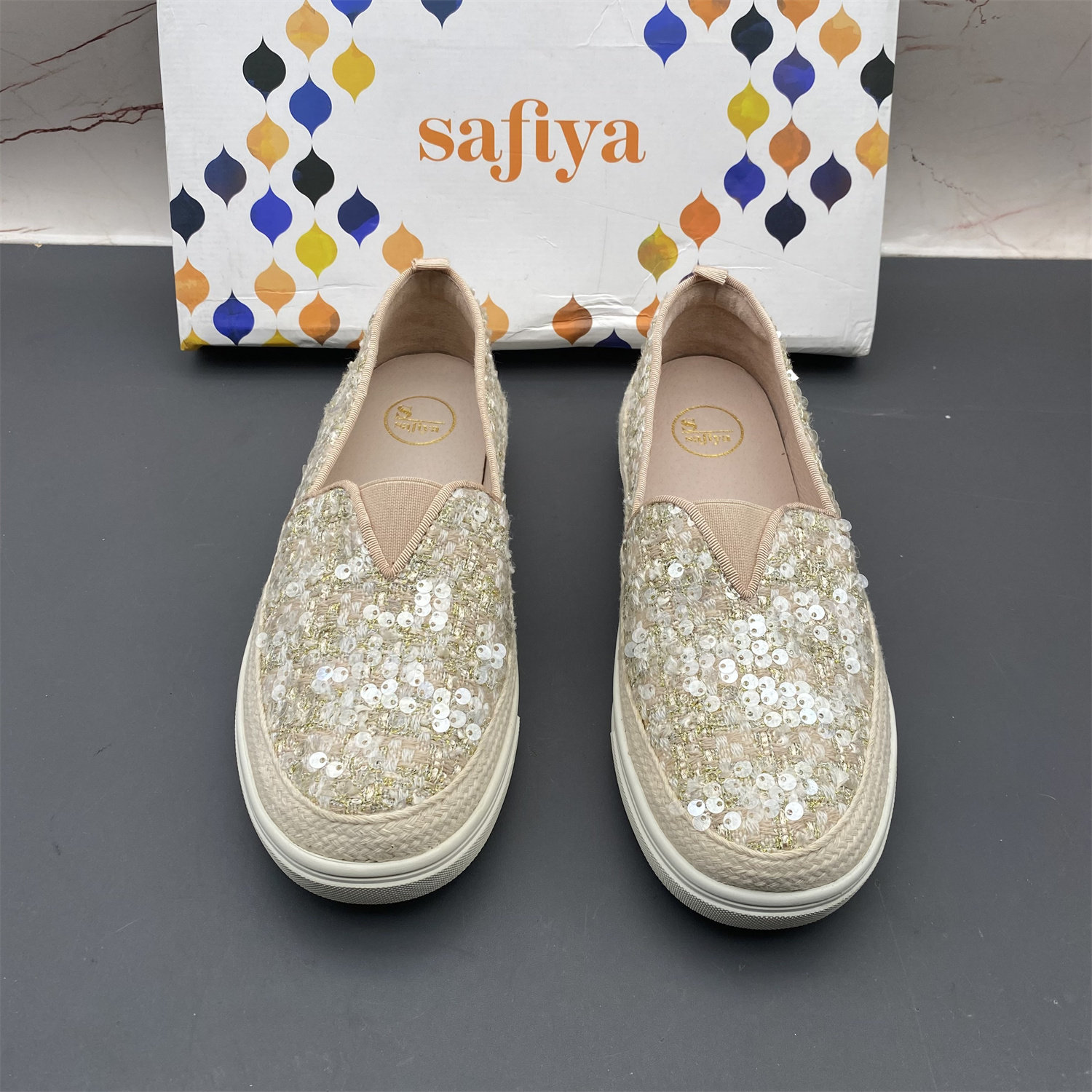 37码Safiya索菲娅撤柜断码处理女鞋亮片圆头中口防滑平底休闲单鞋,淘宝优惠券,粉丝福利购,淘宝优惠卷