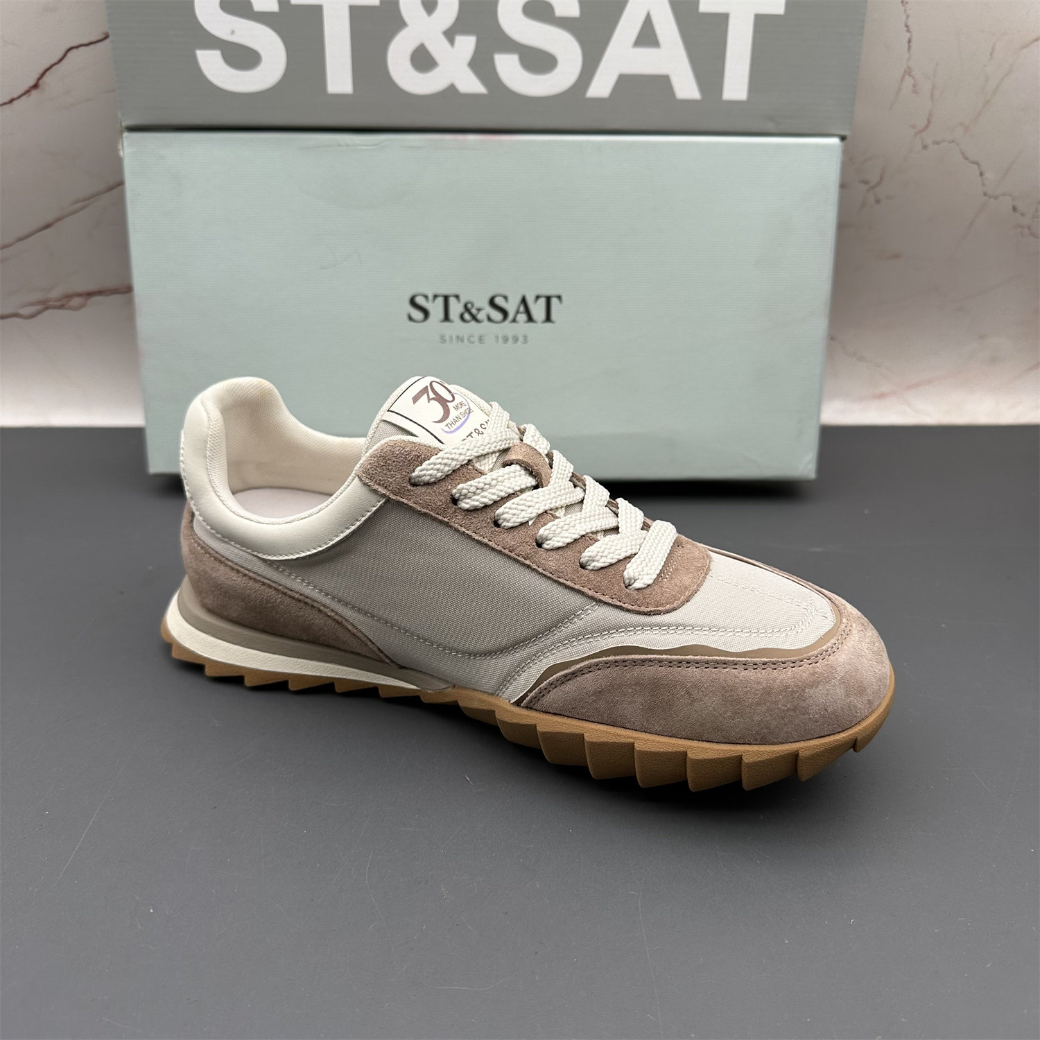 36码ST&SAT星期六撤柜断码真皮女鞋防滑平底系带圆头拼色优雅单鞋,淘宝优惠券,粉丝福利购,淘宝优惠卷