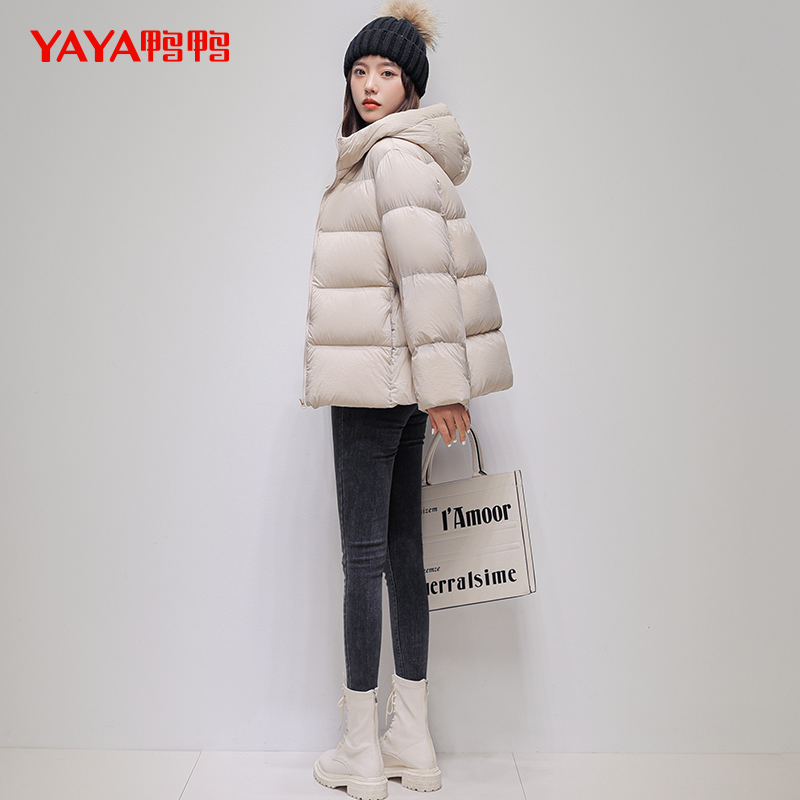 鸭鸭羽绒服女连帽新款短款小个子面包服时尚宽松休闲外套反季秒 鸭鸭羽绒服女连帽新款短款小个子面包服时尚宽松休闲外套反季秒