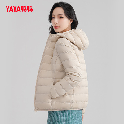 鸭鸭羽绒服女轻薄连帽时尚外套