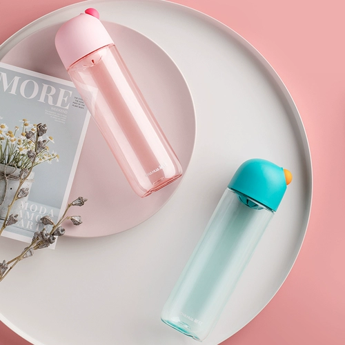 茶花 Пластиковая детская школьная портативная спортивная бутылка подходит для мужчин и женщин