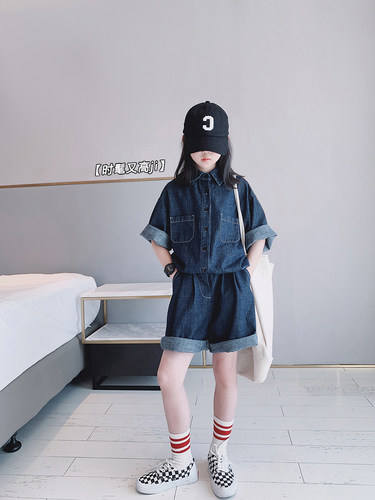 女童牛仔套装夏装2025新款时髦中大童洋气网红儿童短袖短裤两件套 - 图1