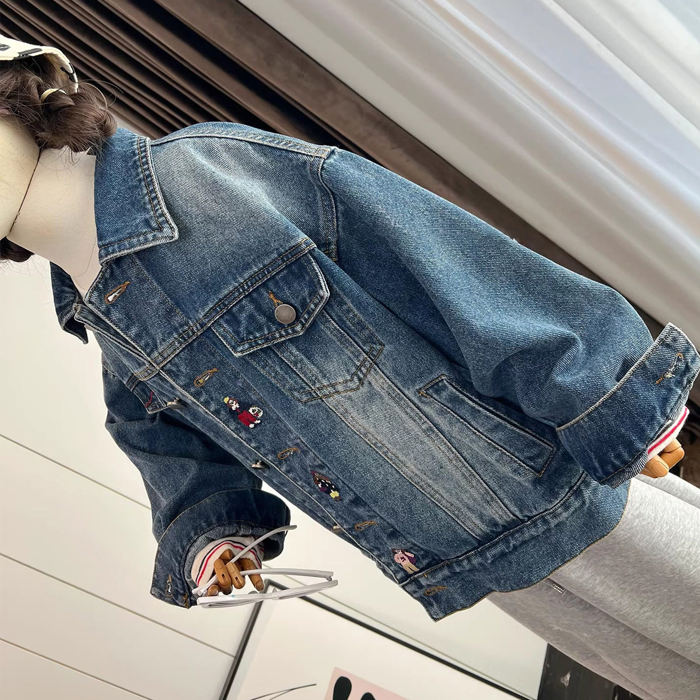 女童春秋季牛仔外套中大儿童韩式宽松翻领长袖牛仔外套男童夹克衫,淘宝优惠券,粉丝福利购,淘宝优惠卷