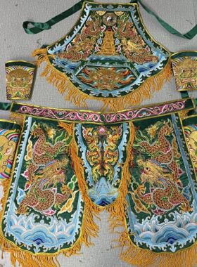 潮绣绞金五营龙虎双龙乩童服饰