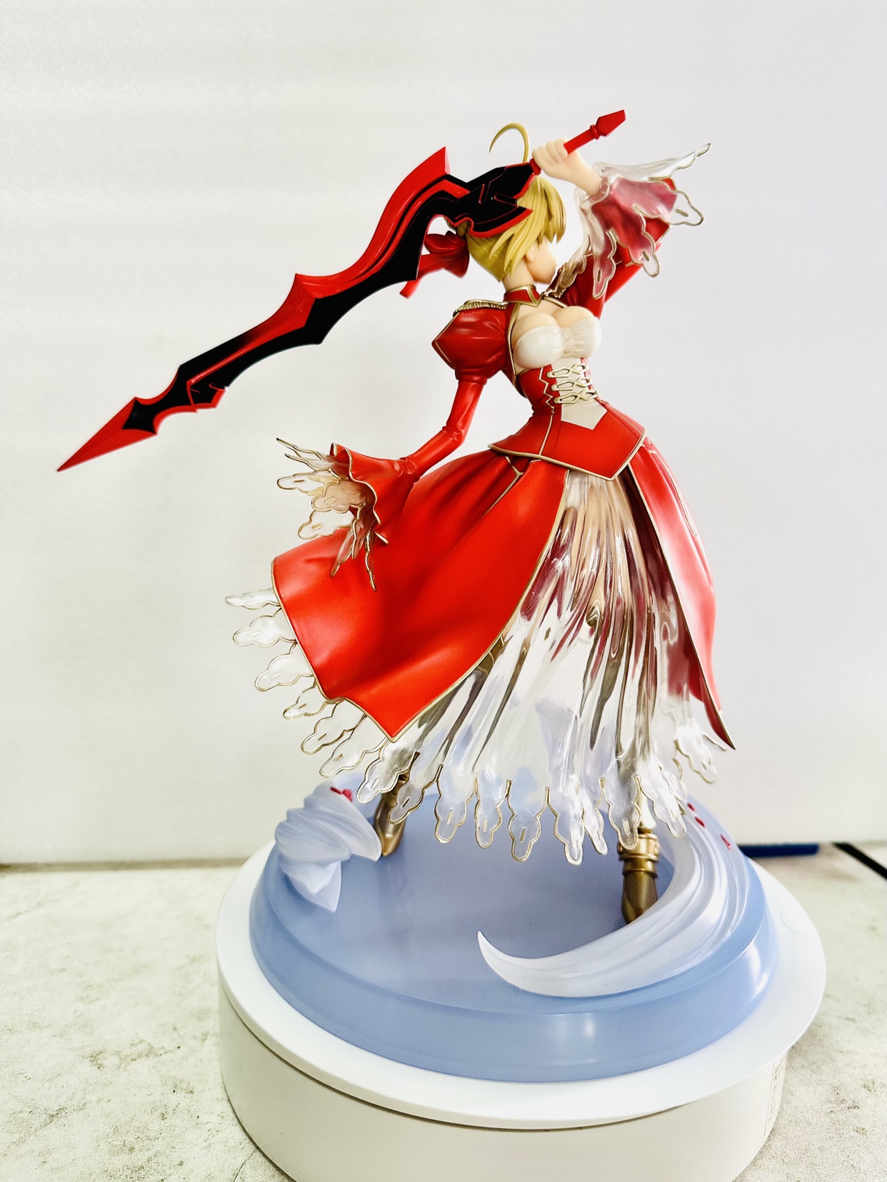 寿屋 FGO Fate/EXTRA 红Saber塞巴 尼禄 1/7pvc手办 全新正版现货 - 图1