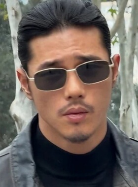 2026新款墨镜男高级感痞帅大脸防紫外线金属太阳眼镜男士复古方框