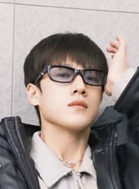 李昀锐同款方框墨镜男痞帅斯文浅蓝色百搭高级感太阳眼镜女潮时尚