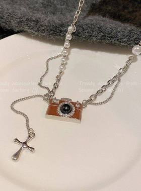 美拉德复古轻奢相机项链女款甜酷辣妹风百搭珍珠卫衣链爆款配饰品