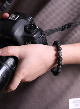 佳人饰界男女通用火山石手串