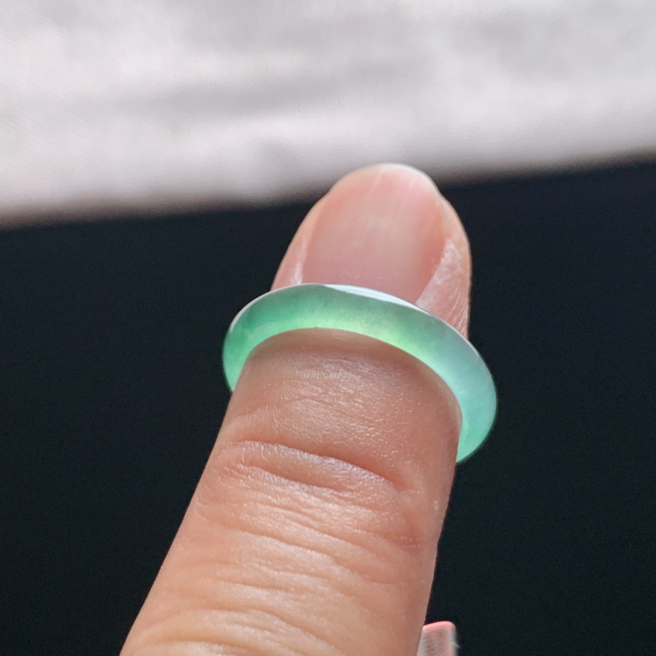 Natural A-grade ice jade grape meat ring